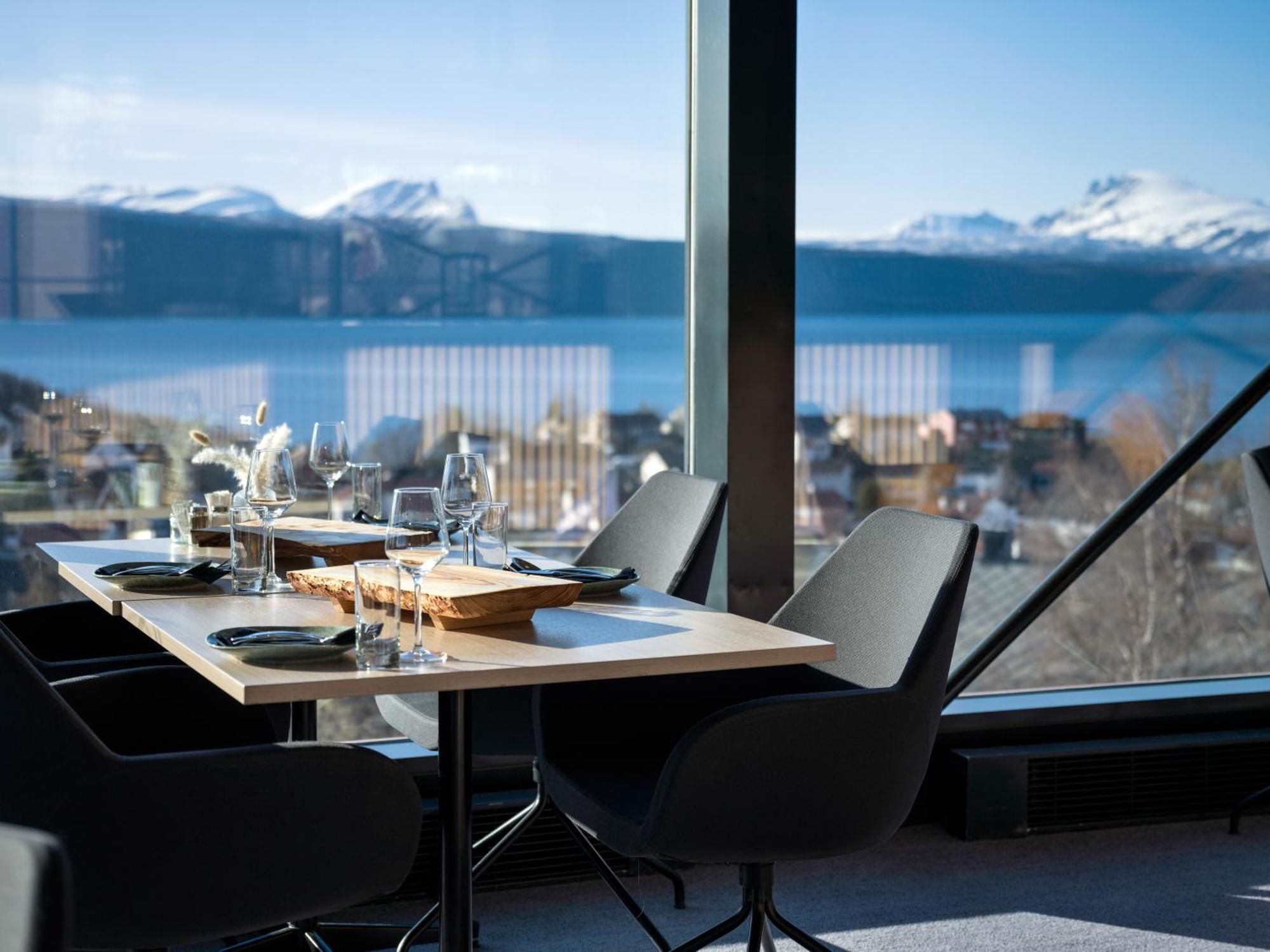 Quality Hotel Grand Royal Narvik Exteriér fotografie