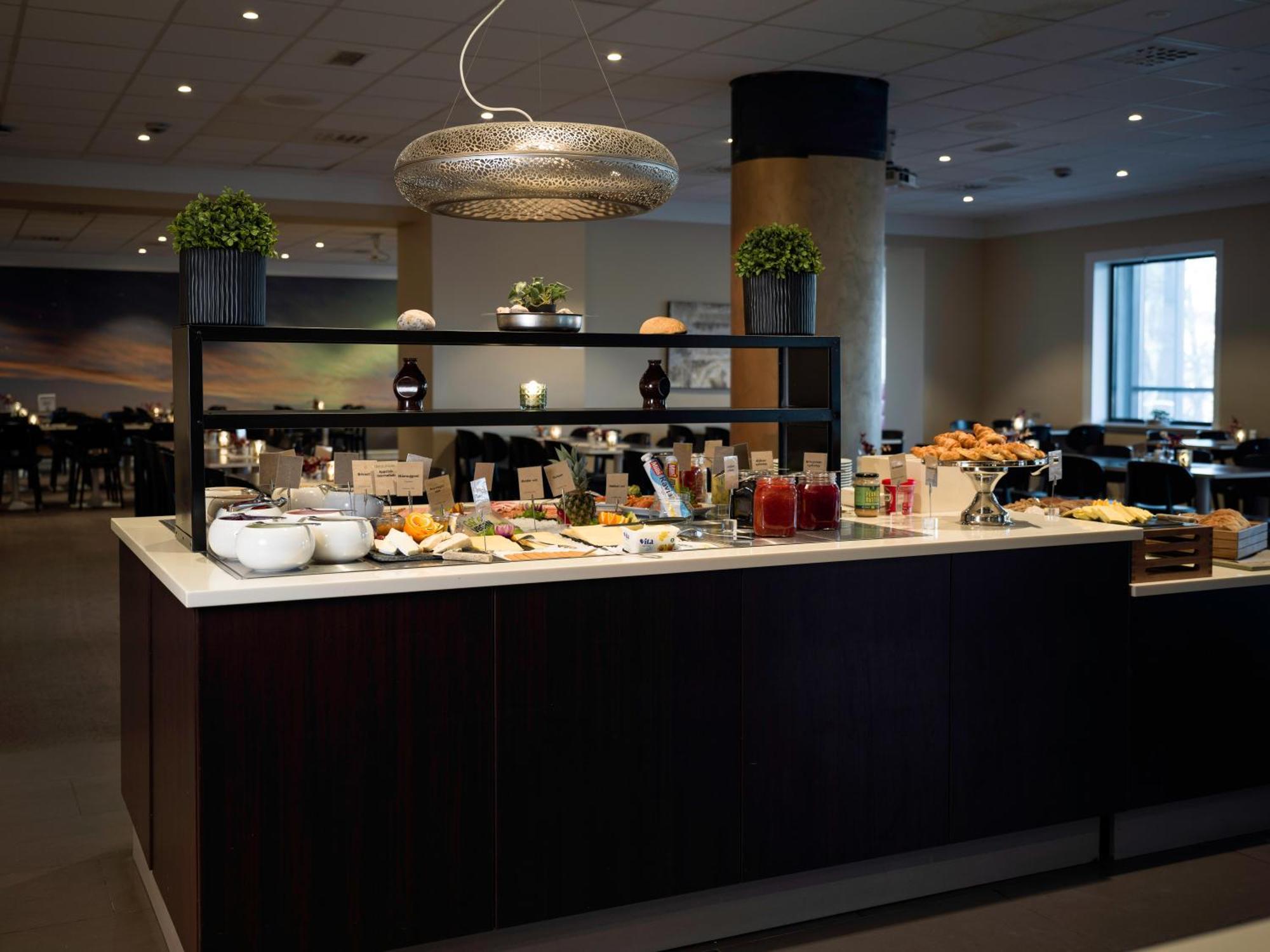 Quality Hotel Grand Royal Narvik Exteriér fotografie